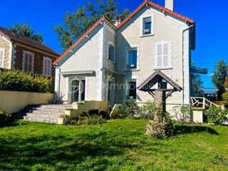  Maison � vendre 9 pi�ces 240 m�