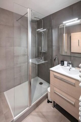  Appartement  vendre 4 pices 107 m