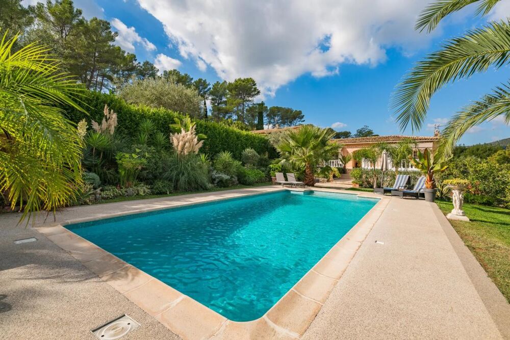 Vente Maison Maison de 6 pièces de 189 m² à Peymeinade Peymeinade