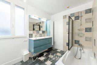  Maison � vendre 6 pi�ces 198 m�