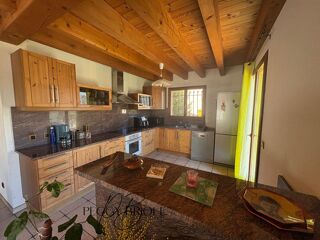 Maison à vendre 6 pièces 241 m²