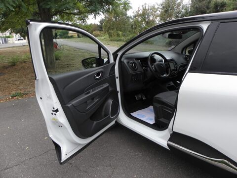 Captur 1.3 TCe 150ch FAP Intens EDC • 2&egrave;me main Entretien Renault 2018 occasion 57640 Malroy