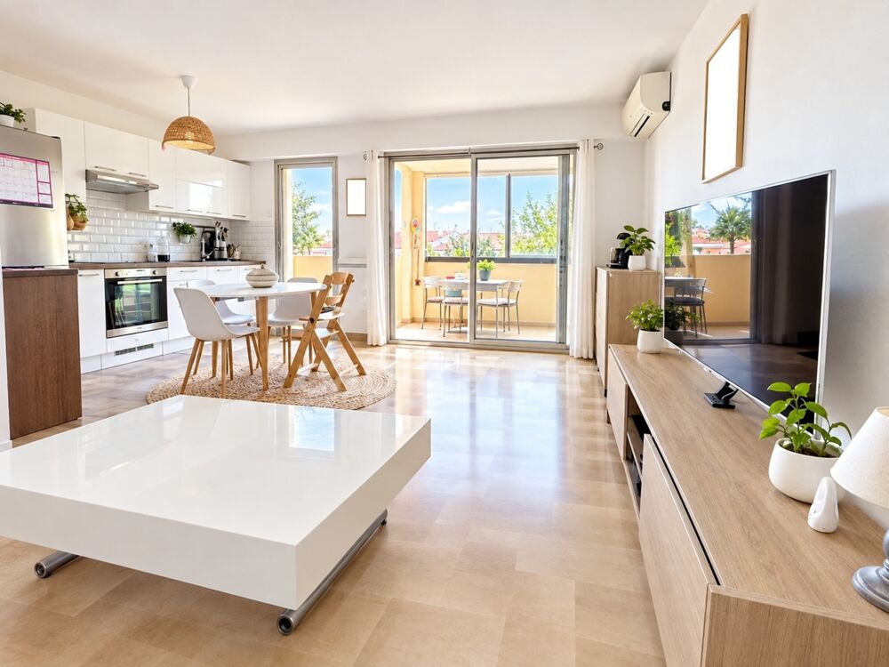 Appartement à vendre 2 pièces MOUGINS (06)