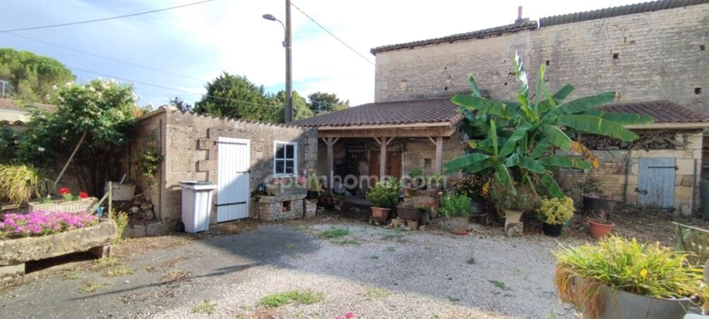 RUFFEC / COURCOME MAISON 168m², GRANGE ET DEPENDANCES