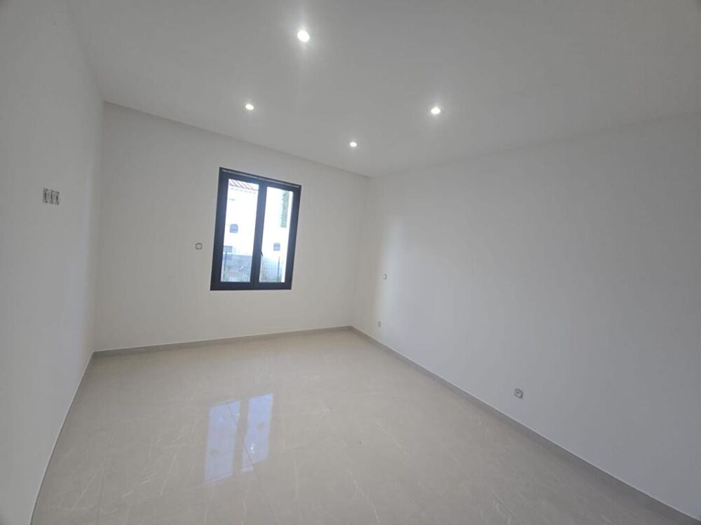 Vente Maison Maison  5 pièce(s) 160 m2 Arles