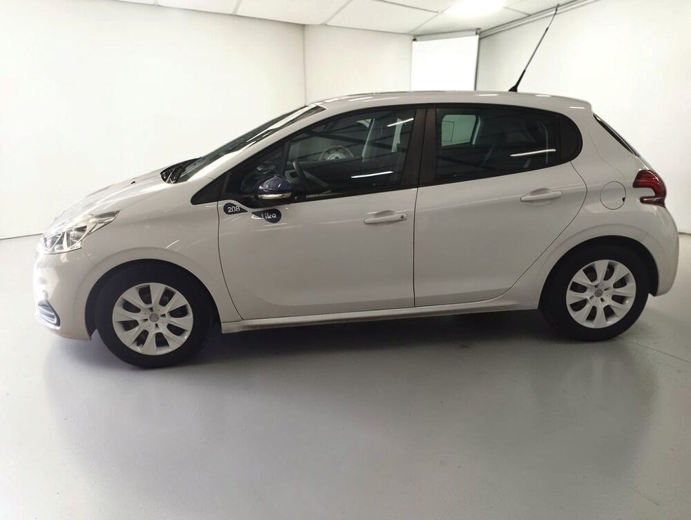 208 1.2 VTI 68 5P 2016 occasion 06640 Saint-Jeannet