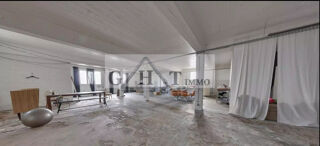  Immeuble � vendre 1220 m�