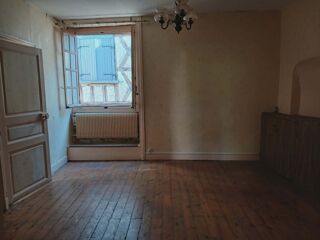  Immeuble à vendre 10 pièces 200 m²