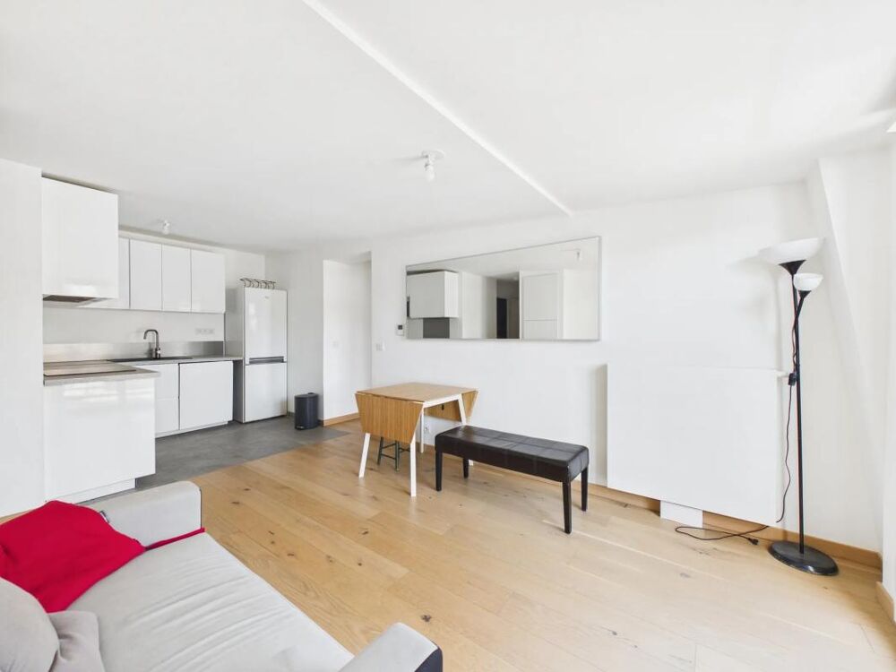Vente Appartement 3 PIECES LUMINEUX AVEC BALCON - DERNIER ETAGE - GARCHES Garches