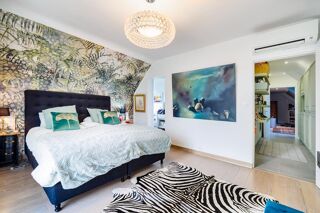  Villa à vendre 11 pièces 247 m²
