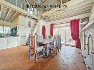  Villa à vendre 10 pièces 306 m²
