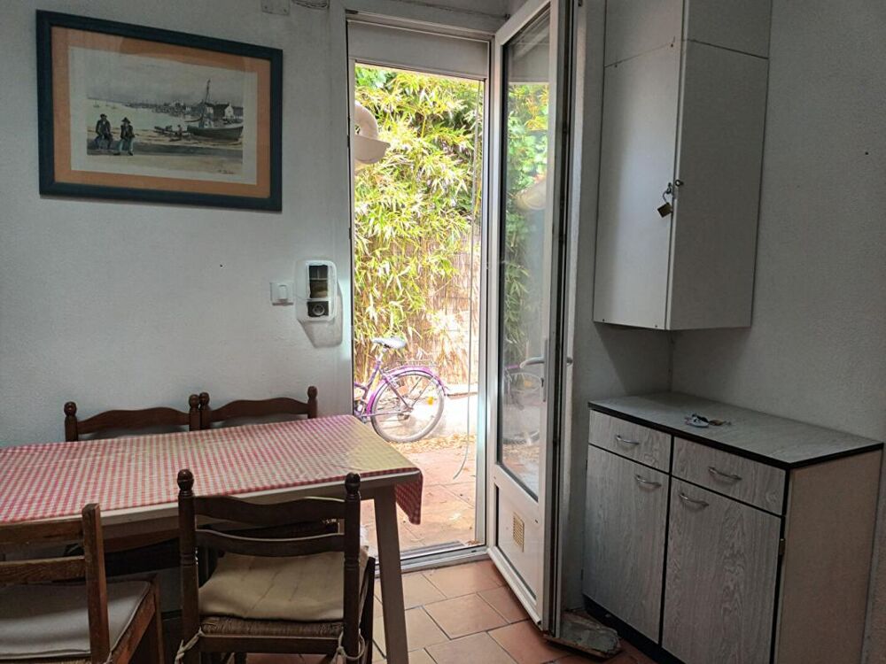 Vente Maison Maison  17 La Rochelle composée de 2 logements La rochelle