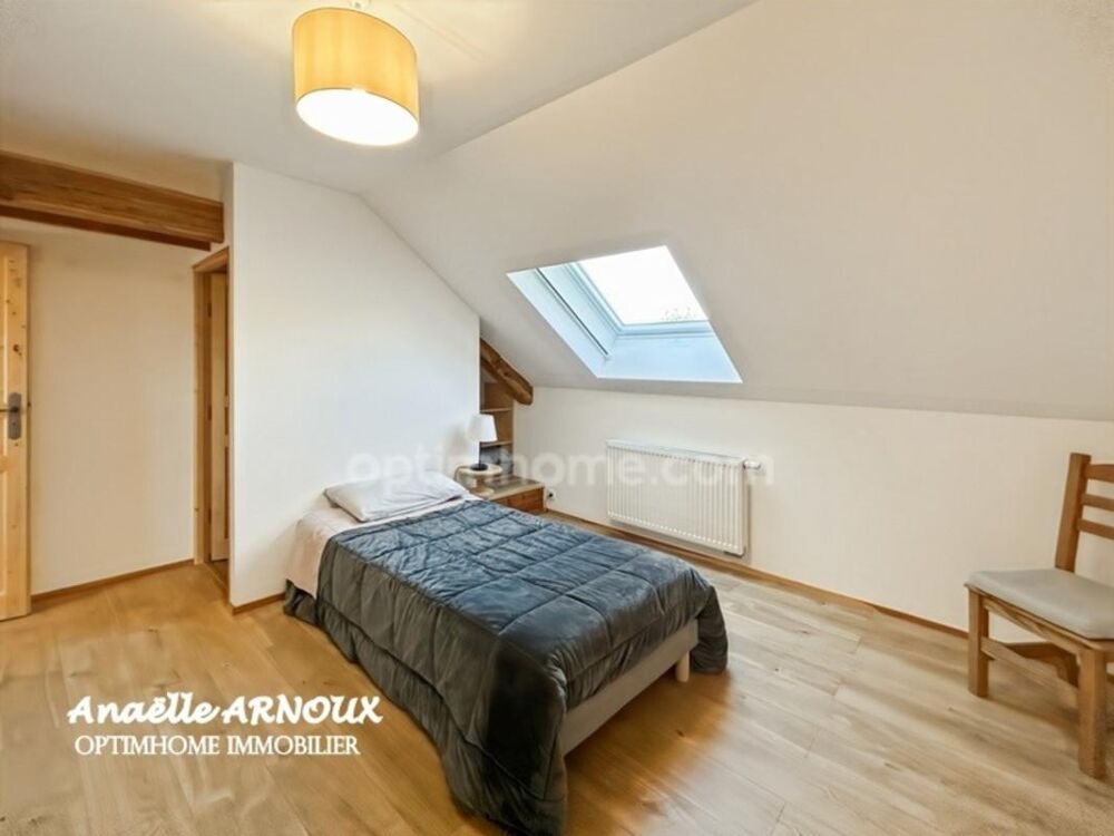 à vendre  Maison Saint-Jean-Saint-Nicolas (05260)