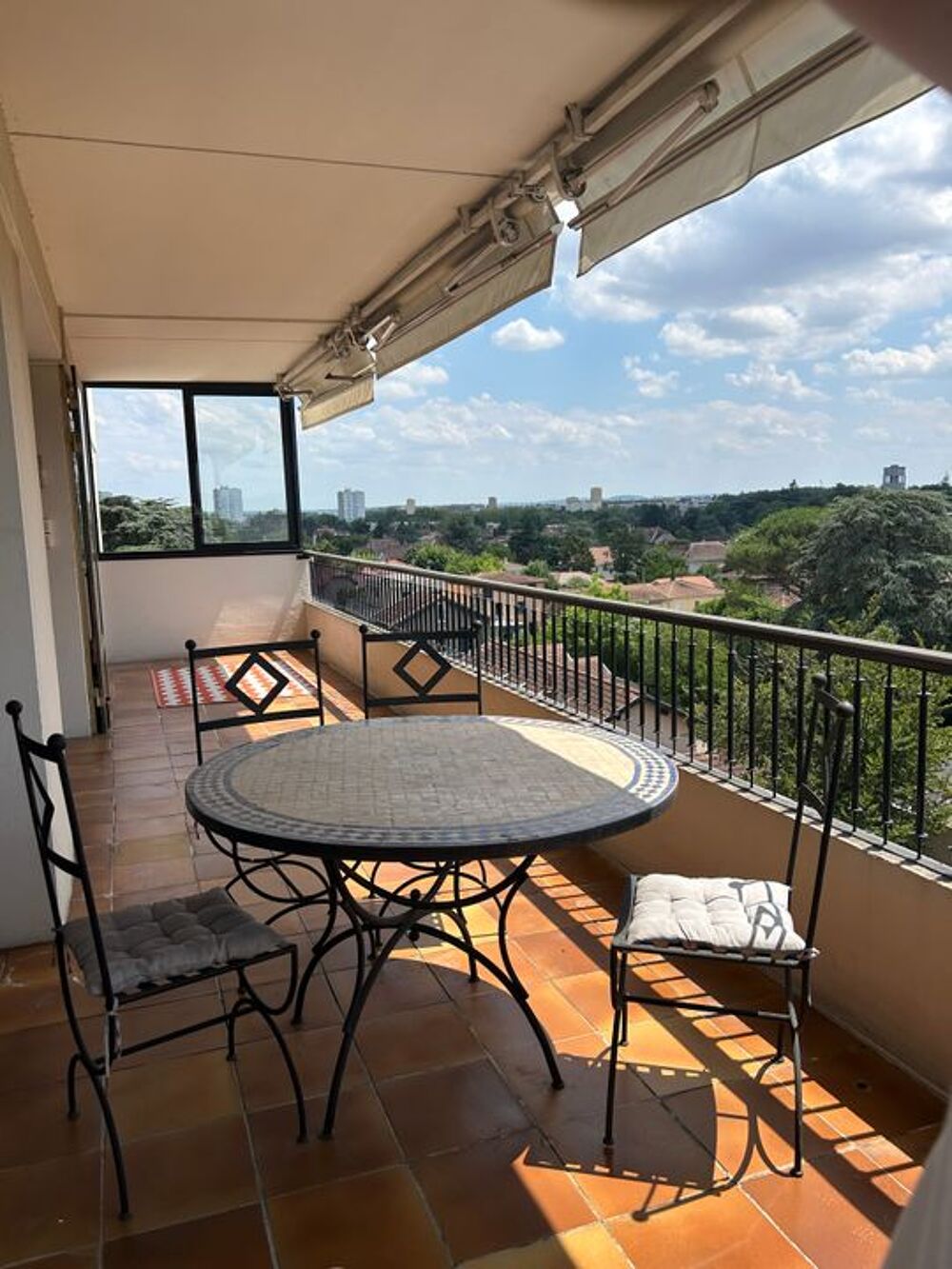 Location Appartement Chambre de 14m2 à louer sur Bron Bron