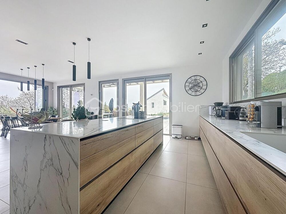 à vendre  Maison Carrières-sur-Seine (78420)