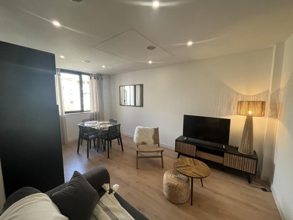 Location Appartement LOCATION T2 MEUBLE RODEZ SANS FRAIS D'AGENCE Rodez