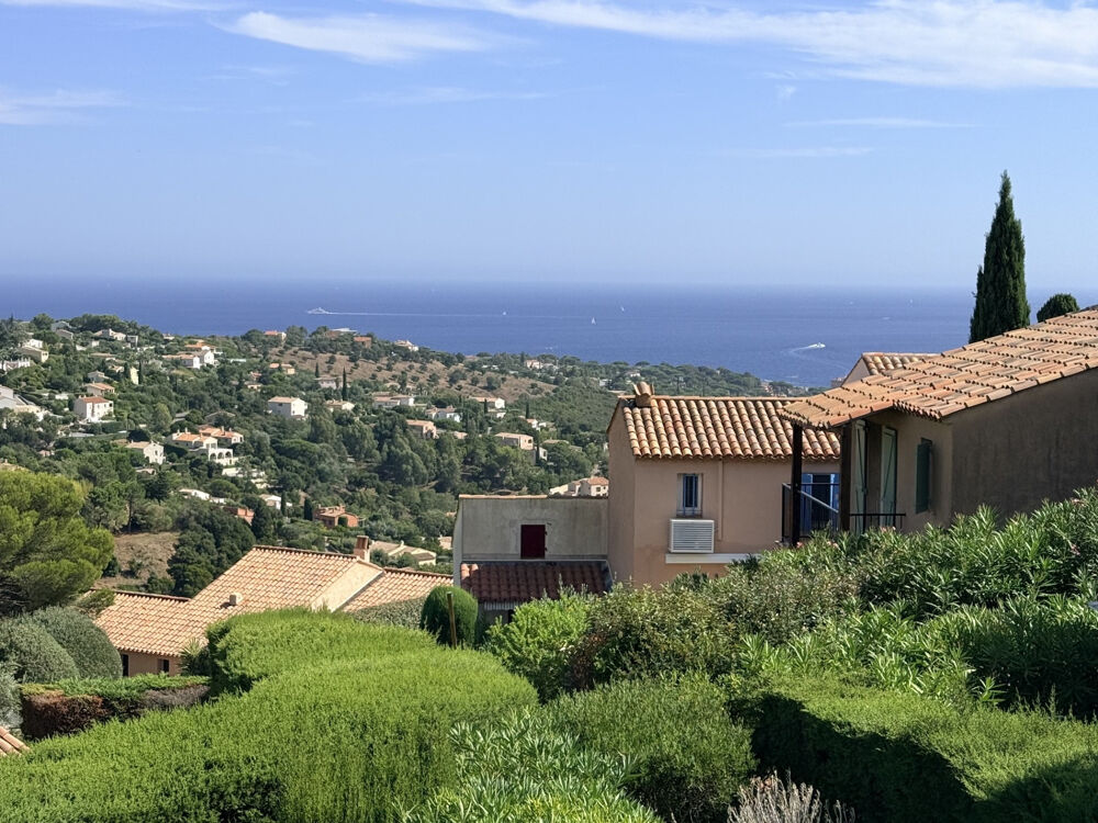Vente Appartement Appartement à vendre 2 pièces LES ISSAMBRES (83) VUE MER Les issambres