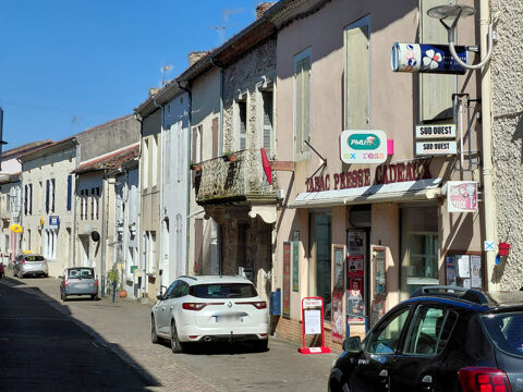 A vendre GABARRET (40), Murs et Fonds de commerce Tabac-Presse-FDJ avec logement de fonction 543800 40310 Gabarret