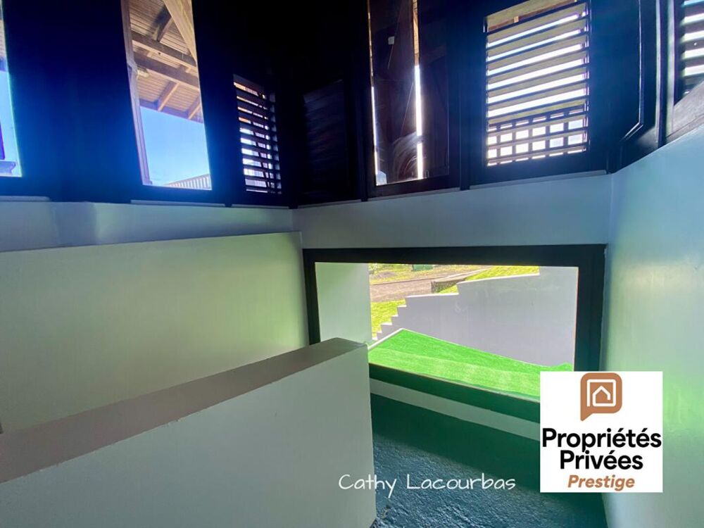 à vendre  Villa Petit-Bourg (97170)