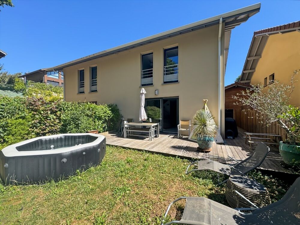 Maison mitoyenne clé en main à vendre de 5 chambres à DIVONNE LES BAINS