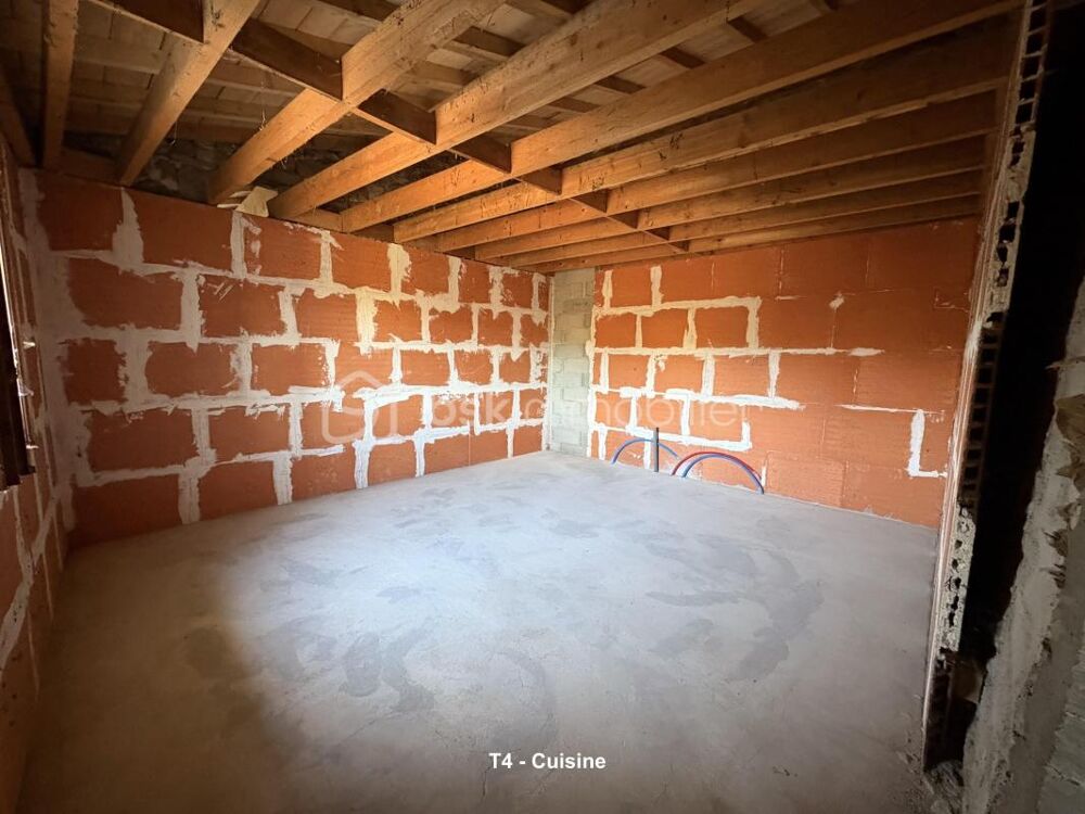 Vente Maison Maison T4 + Appartement T2 à rénover Lupe