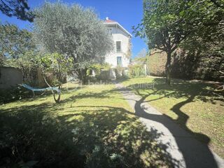  Maison � vendre 12 pi�ces 225 m�