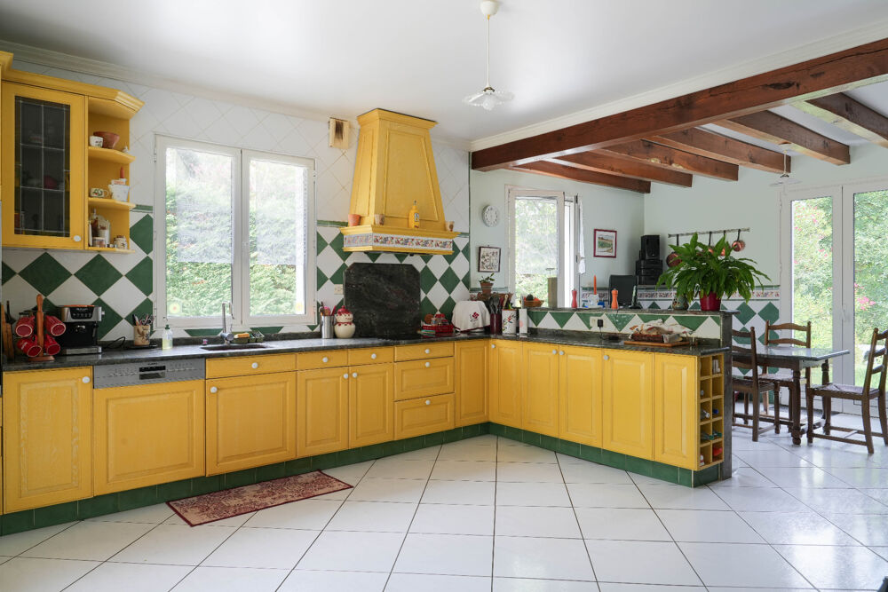 à vendre  Maison Saint-Pée-sur-Nivelle (64310)