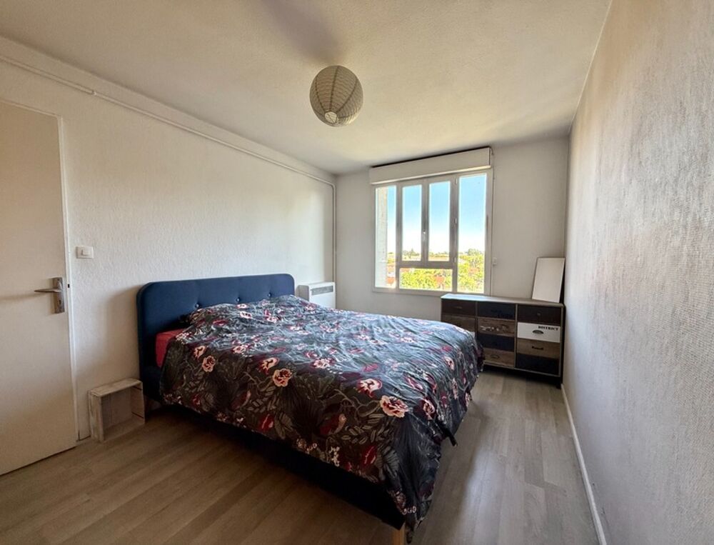 Vente Appartement Mérignac Le Burck – T2 traversant de près de 40 m², dernier étage, sans vis-à-vis, cave et parking Merignac