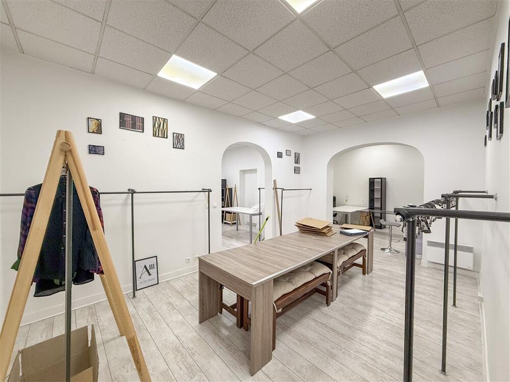   Bureaux de 110 m² non divisibles à louer à deux pas des Champs-Élysées, 8ème arrondissement de Paris Paris 8