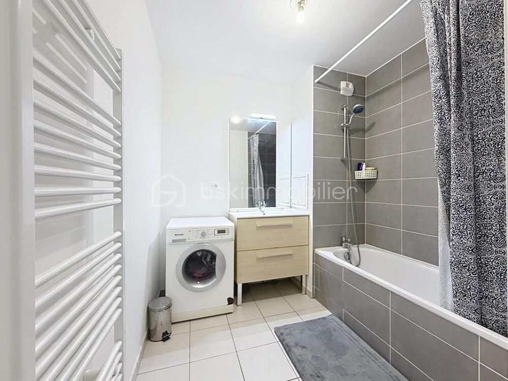 Vente Duplex/Triplex LUMINEUX DUPLEX 4 PIÈCES – 89 M² – DERNIER ÉTAGE – TERRASSE 72 M² Bagnolet