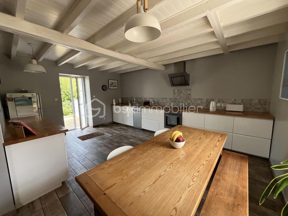 Agréable maison en pierres rénovée