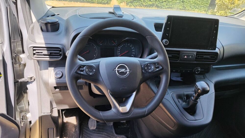 Combo VU M IV 1.5 D 130 Elegance - Premi&egrave;re main 2021 occasion 77000 Melun