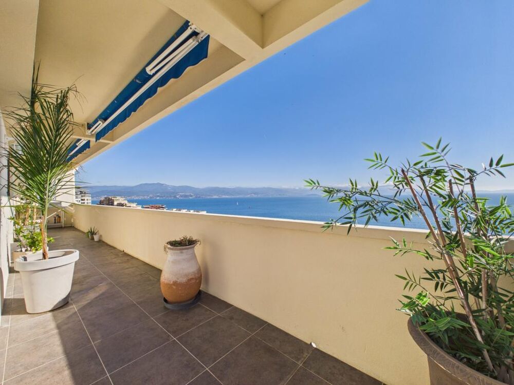 Vente Appartement F4 d'exception avec vue mer Panoramique Ajaccio