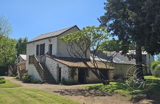  Propriété/château à vendre 15 + pièces 409 m²
