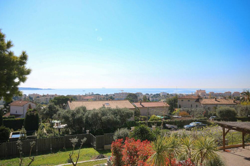 Golfe juan: a vendre villa vue mer GOLFE JUAN (06)