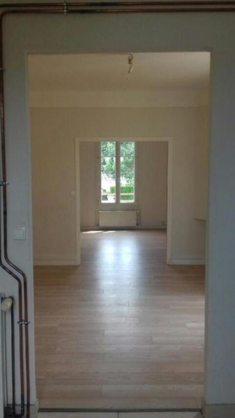   Appartement de 42m2  louer sur Les Essarts le Roi Appartement - 2 pice(s) - 42 m