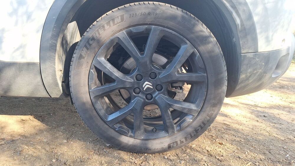C5 aircross 1.6 PureTech 225 Plug in Hybrid e-EAT8 Shine - Automatique 2022 occasion 54670 Custines