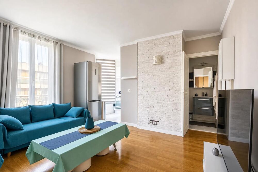 Appartement de type T3 de 45m2 à Bondy avec box et cave