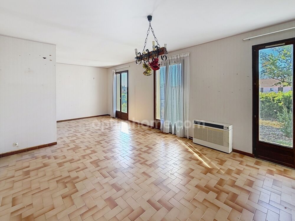 GALGON  Maison de plain-pied avec 3 garages