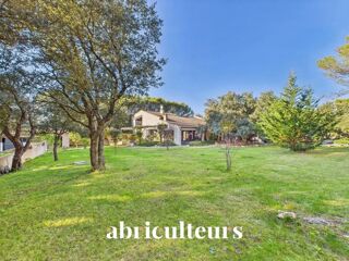  Maison � vendre 8 pi�ces 252 m�