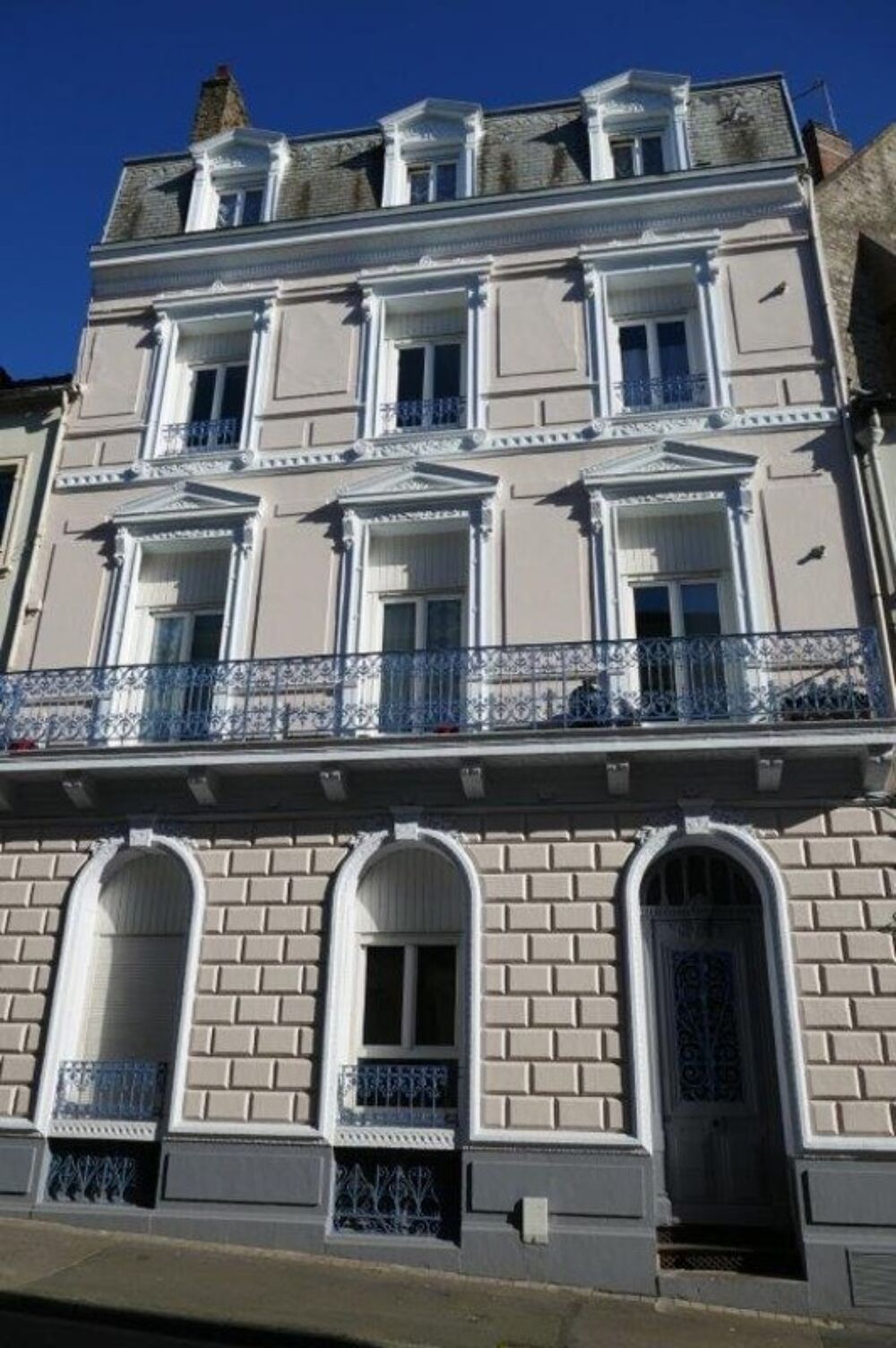 Vente Immeuble IMMEUBLE DE RAPPORT – SECTEUR RECHERCHÉ VIEUX BOULOGNE SUR MER(62) – TINTELLERIES Boulogne sur mer