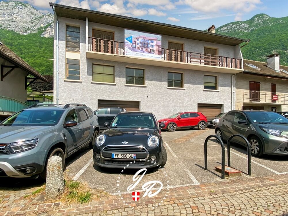Entre lac et village : Appartement 3 pièces neuf à Veyrier-du-Lac ?