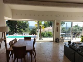  Maison � vendre 8 pi�ces 340 m�