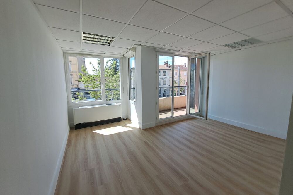 Vente Appartement Local commercial ou professionnel de 213 m² - VILLEURBANNE Villeurbanne