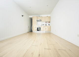  Immeuble � vendre 3 pi�ces 93 m�