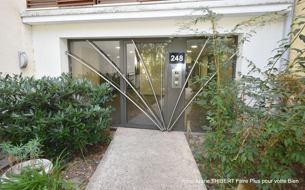 Vente Appartement Appartement à vendre 3 pièces LYON 8EME ARRONDISSEMENT (69) avec grand garage Lyon 8