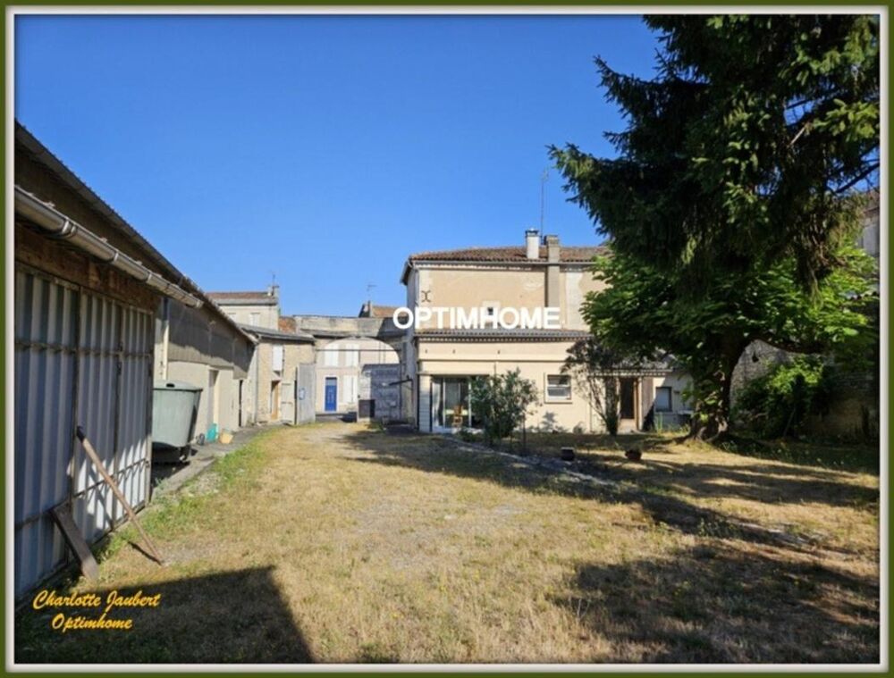 Maison à vendre 6 pièces BARBEZIEUX SAINT HILAIRE (16)