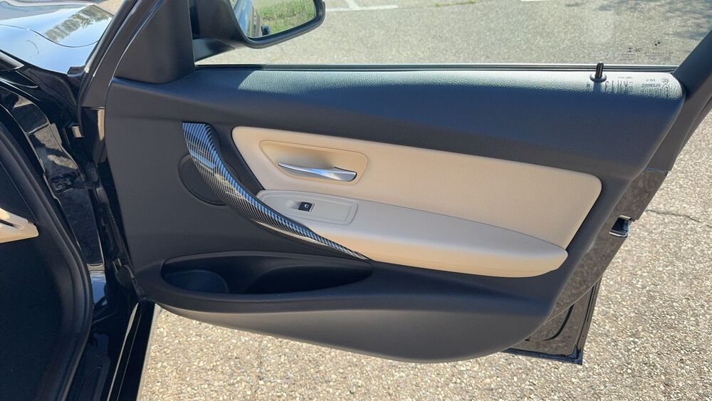 S&eacute;rie 3 Touring (F31) 318i 136 BVA8 Lounge - Automatique 2020 occasion 13800 Istres
