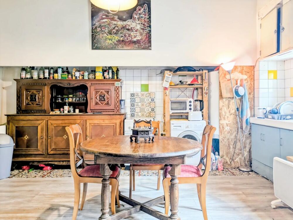 Maison 6 pièces et dépendances à Lacour