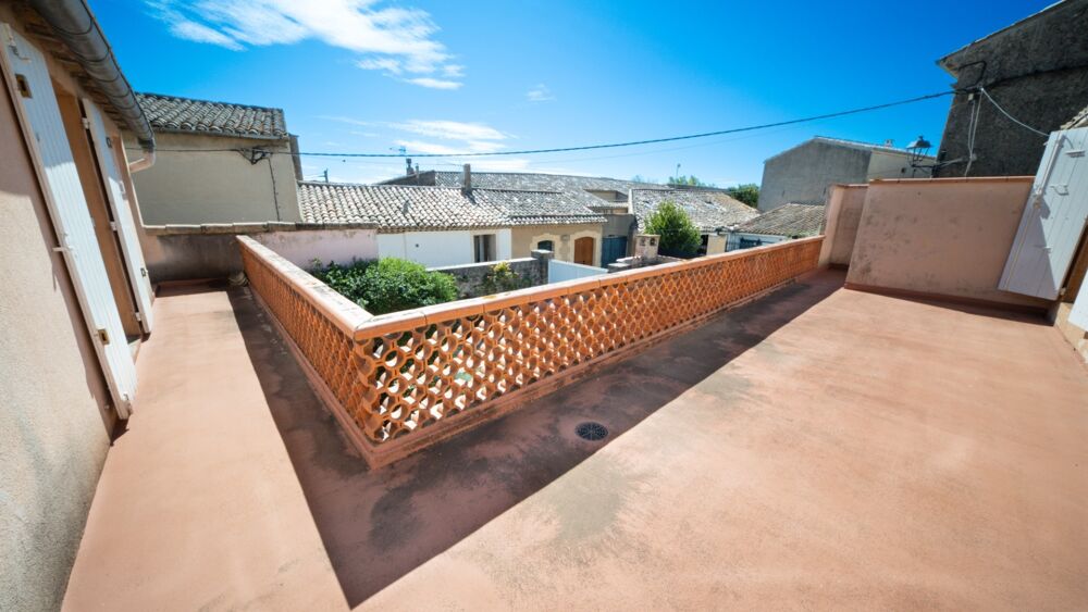 Vente Maison Lançon-de-Provence – Maison de charme T5 de 150 m² avec patio, terrasse panoramique, studio et garage Lancon provence